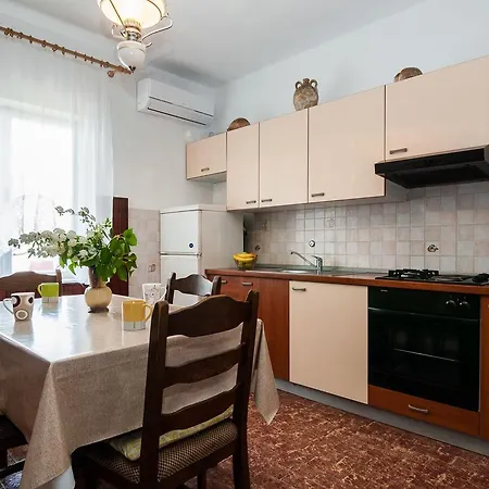 Lägenhet Cvita Ugljan