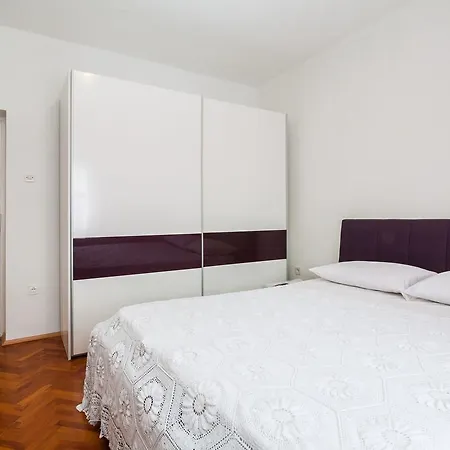 Apartman Cvita Ugljan